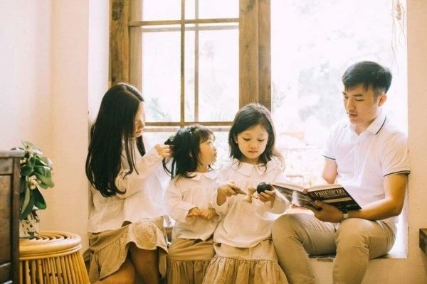 Nếu cuộc đời trù dập hãy về với gia đình, bão tố sẽ nằm sau cánh cửa