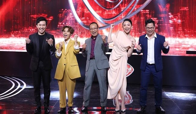 Thành tích khủng của bộ 3 giám khảo trong một gameshow trí tuệ