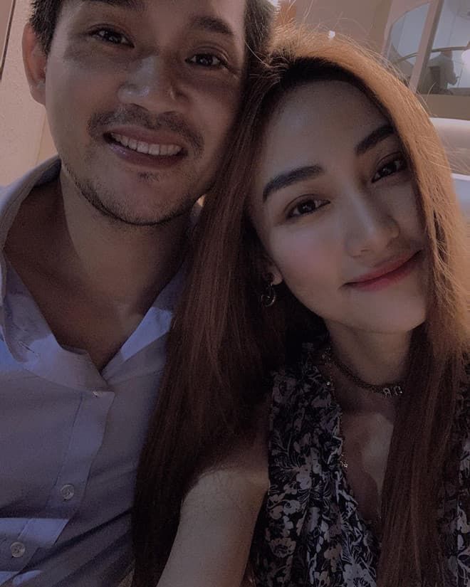 Nhi - Thắng ấn định ngày cưới, NSND Hồng Vân thời trẻ bên chồng tài tử