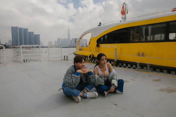 Căng não với nỗi ám ảnh mang tên Đi du lịch về phải có quà