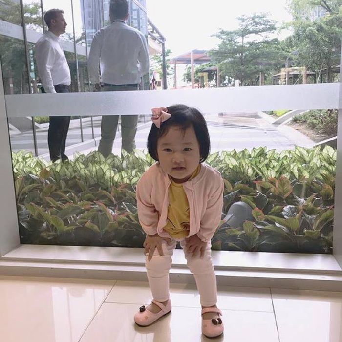 Nữ cơ trưởng hủy hôn Trương Thế Vinh luôn giấu con vì sợ bị bàn tán