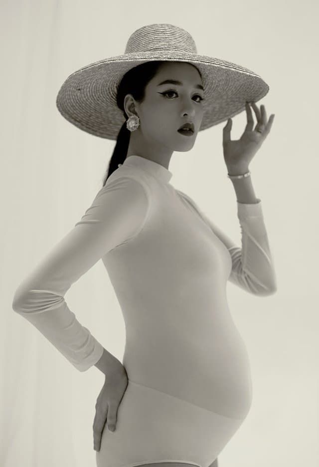 Quang Lê hôn vợ cũ Hồ Quang Hiếu, Trung Quân - Sơn Tùng hội ngộ