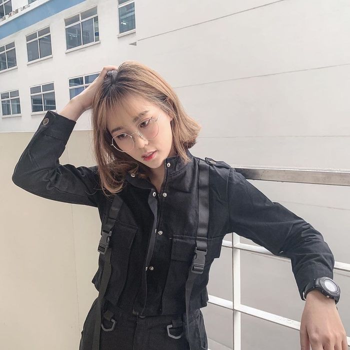 Ribi Sachi và MisThy chính thức gia nhập hội hot girl thống trị MXH