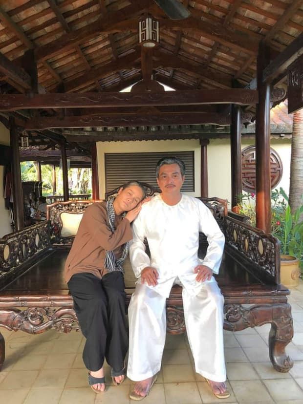Sam đẹp bất chấp camera thường, con gái Elly Trần ra dáng tiểu mỹ nhân