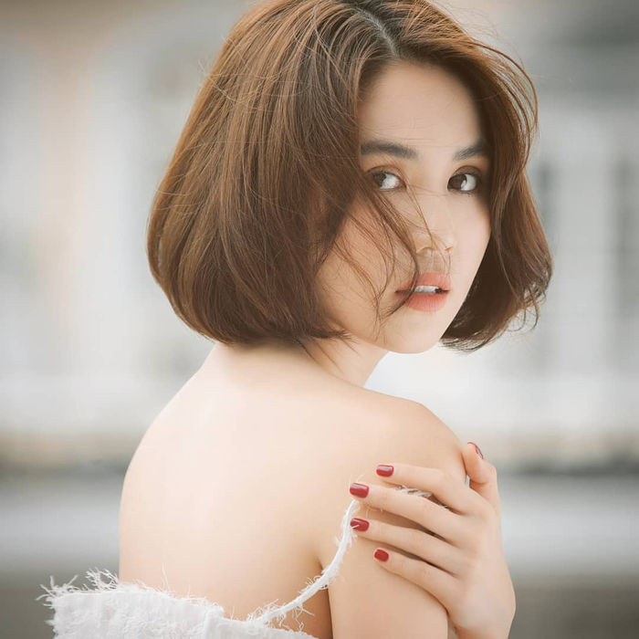 Sao Việt cắt tóc ngắn: Hương Giang trẻ ra, Bảo Anh khiến fan tiếc nuối