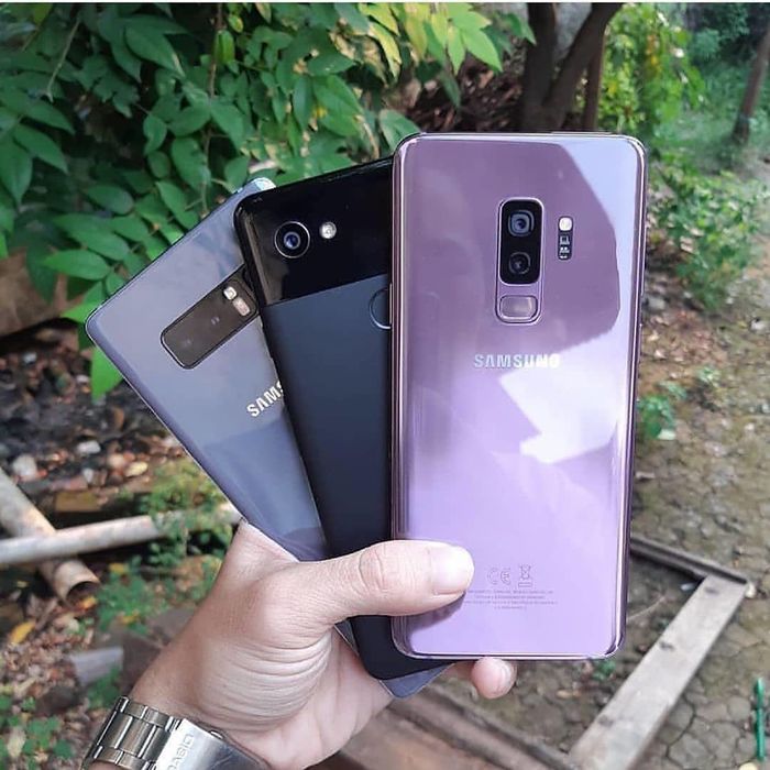 So tài khả năng giữ giá của các hãng smartphone hàng đầu hiện nay