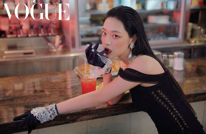 Sulli f(x): tài năng, nhan sắc đều hội tụ đủ nhưng số phận đáng thương