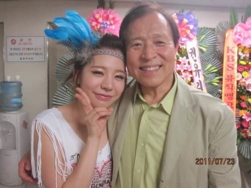 Con cháu Lee Soo Man: Sunny vướng điều tiếng vì là cháu gái chủ tịch