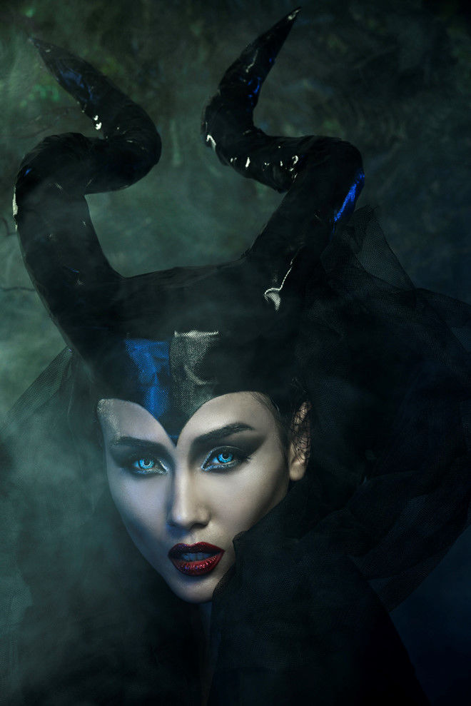 Thần tượng Maleficent và muôn kiểu hóa thân của sao Việt