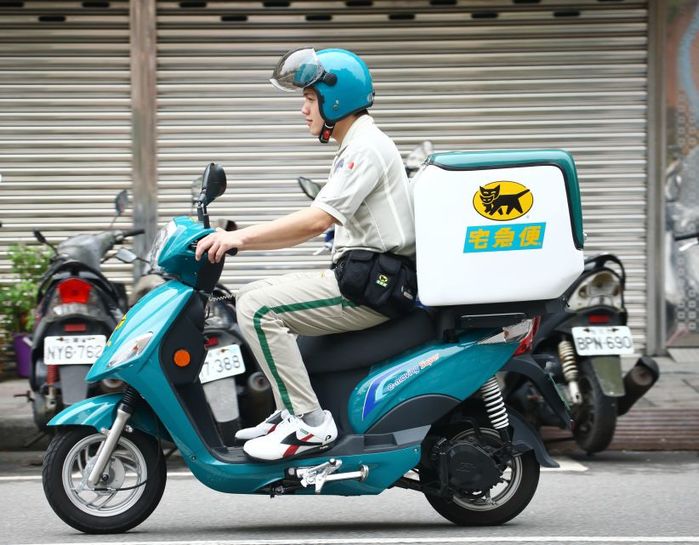 Thu nhập nghề shipper tại các nước: Thấp nhất cũng toàn cả chục triệu