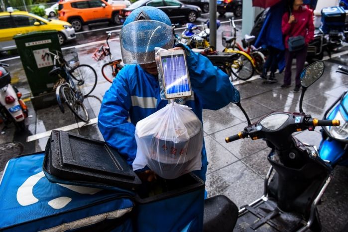 Thu nhập nghề shipper tại các nước: Thấp nhất cũng toàn cả chục triệu