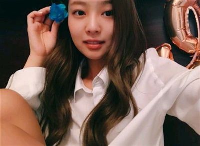 Quên YoonA, Suzy đi, nữ thần mặt mộc bây giờ phải là Jennie, Nancy