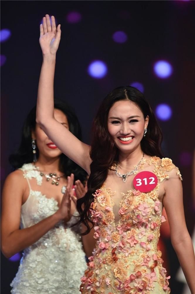 Top 5 Hoa hậu Hoàn vũ Việt Nam hiện tại: Phạm Hương chọn rời xa Vbiz