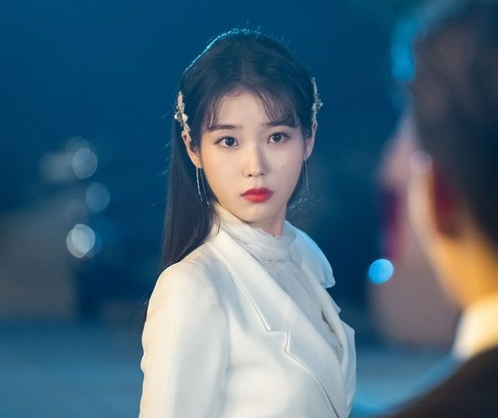 Top 5 idol được giới trẻ Hàn yêu thích nhất: IU “chễm chệ” vị trí đầu