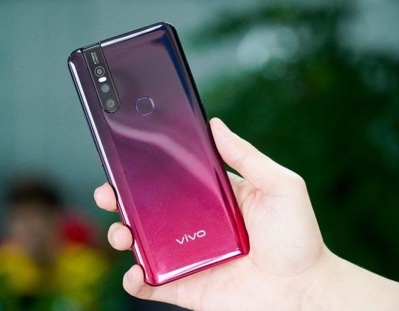 Top smartphone chơi game tốt nhất, giá hạt dẻ chỉ từ 5-7 triệu đồng