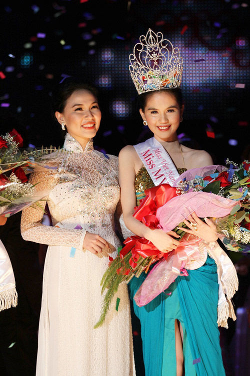 Trước Ngân 98, Vbiz cũng có loạt mỹ nhân đội vương miện “ao làng”