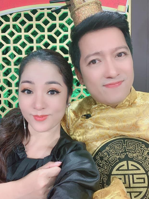 Trường Giang bỗng dưng phát tướng, H'Hen Niê liên tục đăng story buồn