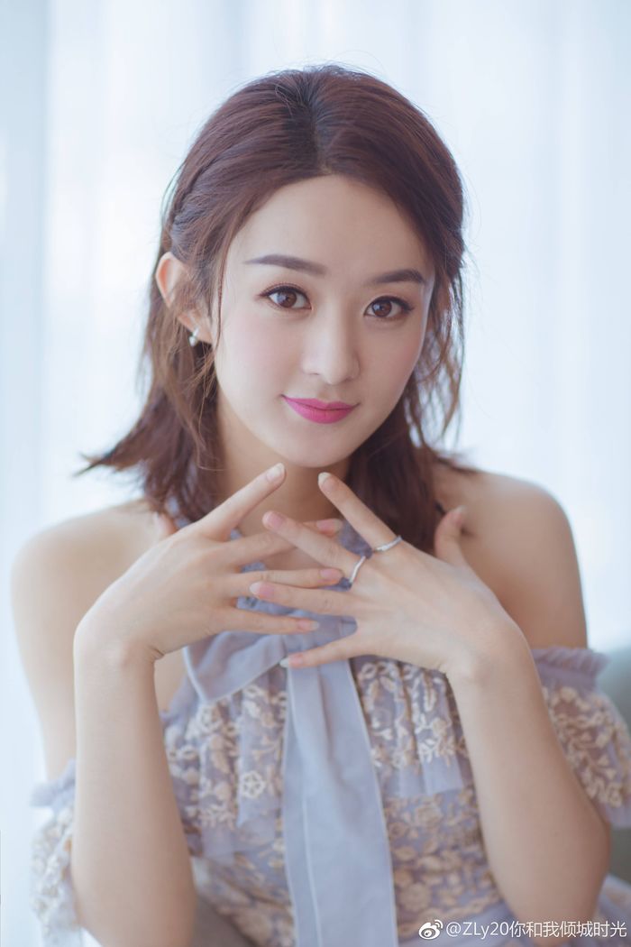 Từng bị chê mặt giống heo, Triệu Lệ Dĩnh hoá thân thành phượng hoàng