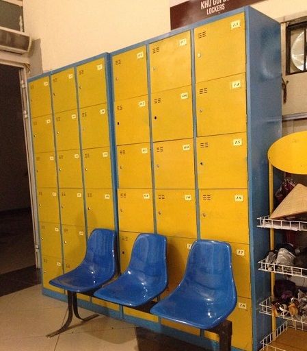 Tủ giữ đồ còn có công dụng móc tiền, siêu thị nào cũng áp dụng