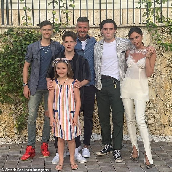 Vợ David Beckham tiết lộ chuyện phòng the: U50 vẫn không là vấn đề