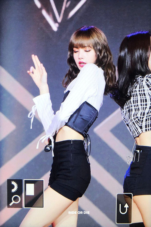 Xuất hiện tại sự kiện mới: BlackPink khiến fan mê mệt vì đẹp xuất thần