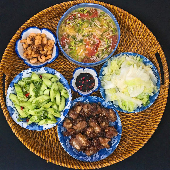 Ngày nào cũng nghĩ ‘hôm nay ăn gì’, người phụ nữ nhập viện vì áp lực