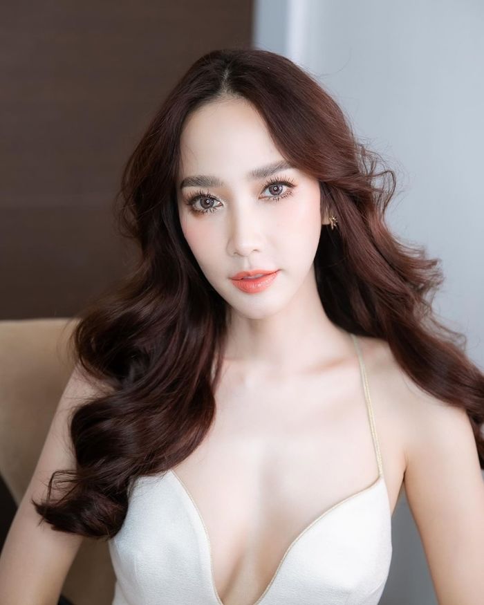 5 sao nữ được truyền thông Thái chú ý nhất 2019: Baifern, Mai Davika