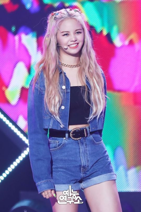 6 idol người Thái vừa đẹp vừa tài năng của showbiz xứ Hàn
