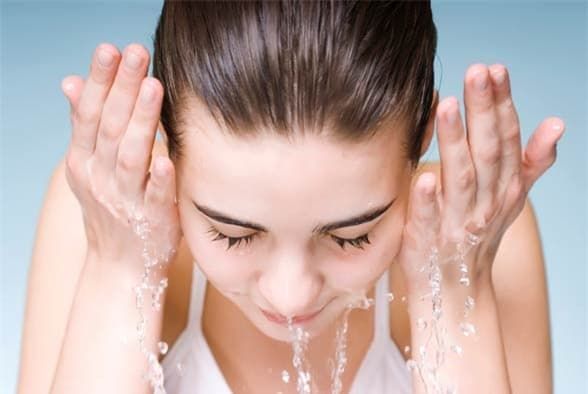 6 lỗi lớn khi rửa mặt khiến da nàng chăm mãi vẫn chẳng khá lên