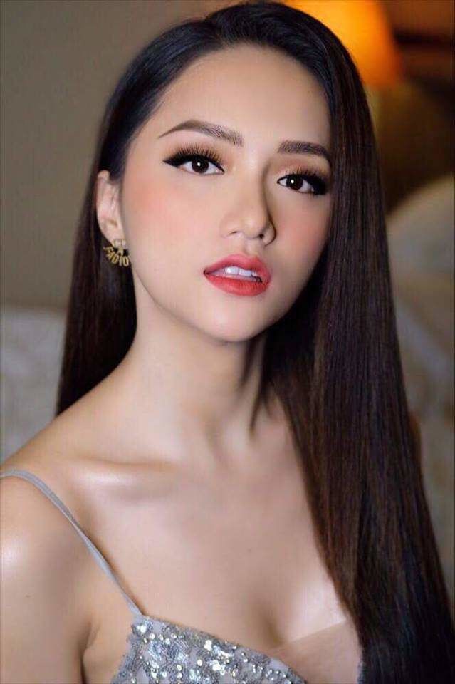 7 năm bước chân vào showbiz, Hương Giang Idol giàu cỡ nào?