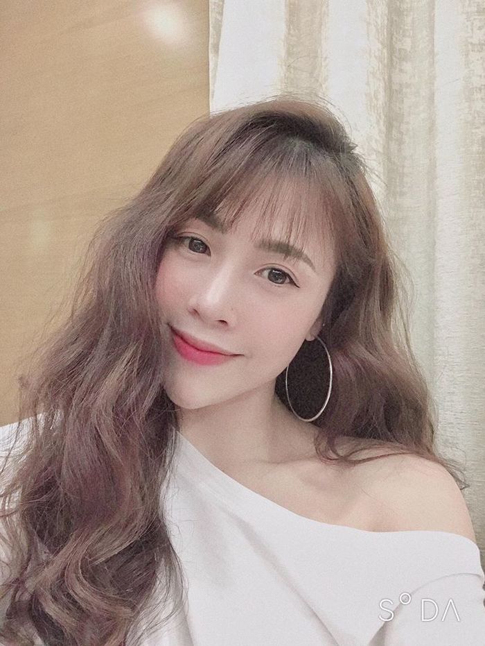 Dàn gái xinh bê tráp trong đám cưới Đông Nhi - Ông Cao Thắng