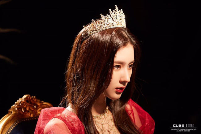 Miyeon - thành viên hụt của BLACKPINK gây sốt với nhan sắc đỉnh cao