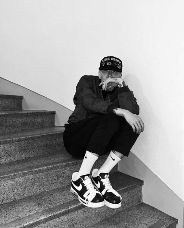 G-Dragon khiến sao Hàn phát sốt với mẫu giày mới do mình thiết kế
