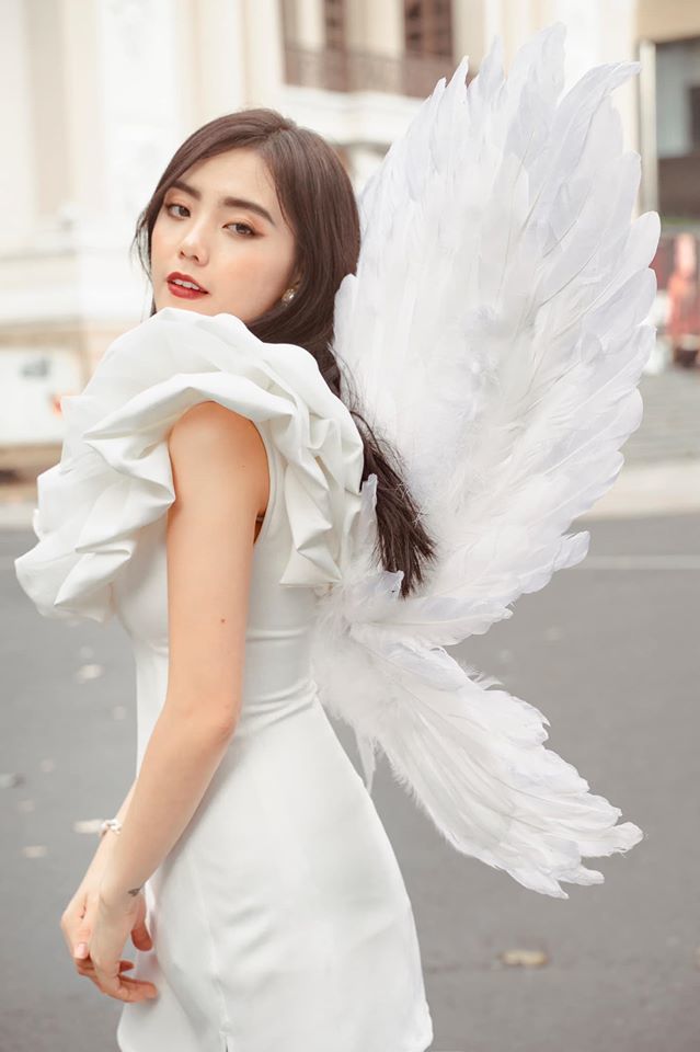 Lâm Á Hân - gái hai con trông đến mòn con mắt đúng là đố có sai!