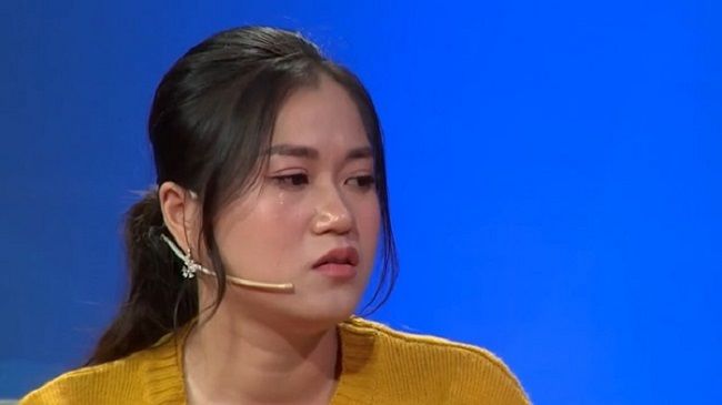Lâm Vỹ Dạ nghẹn ngào chia sẻ từng tát con trai vì áp lực cuộc sống
