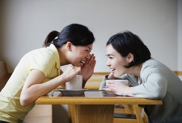 Bừa bộn, nhai kẹo cao su... tưởng vô bổ hóa ra lại tốt cho sức khỏe