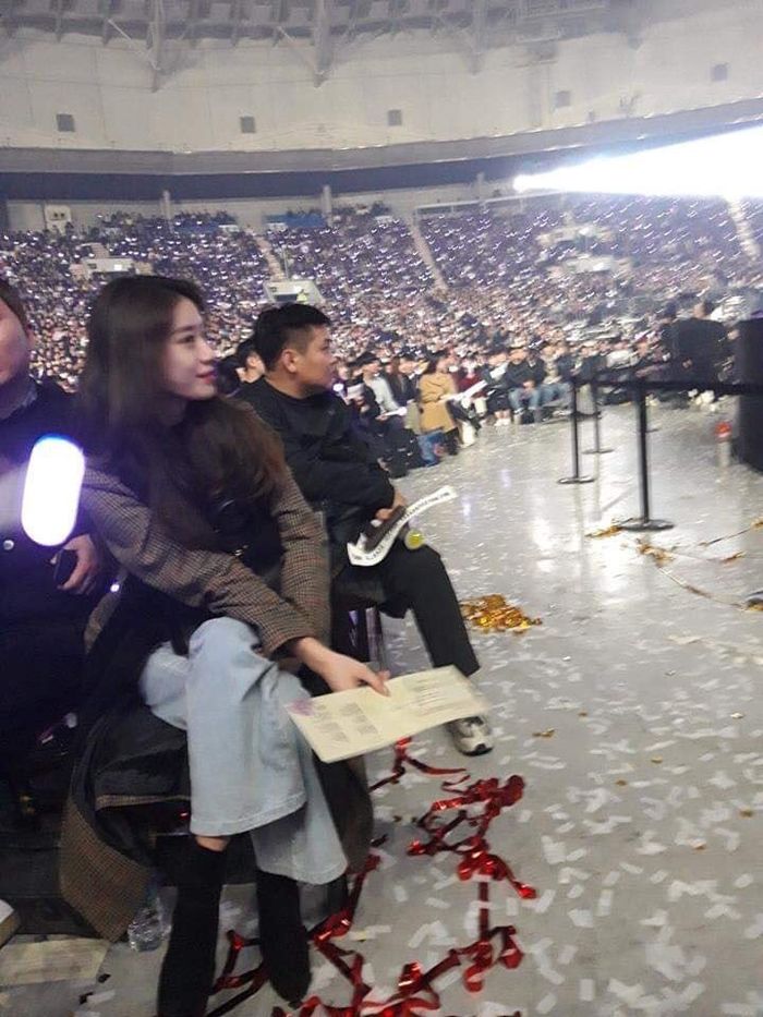 Âm thầm đến concert của IU, Jiyeon (T-ARA) xóa tan tin đồn nghỉ chơi
