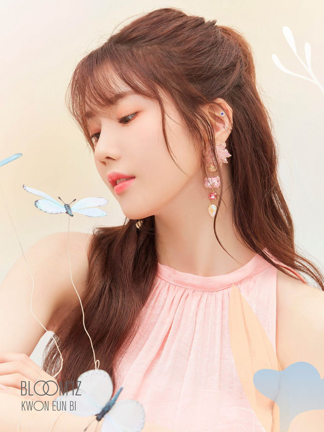 Góc nghiêng thần thánh nữ idol Kpop: Gen 4 không hề kém cạnh đàn chị