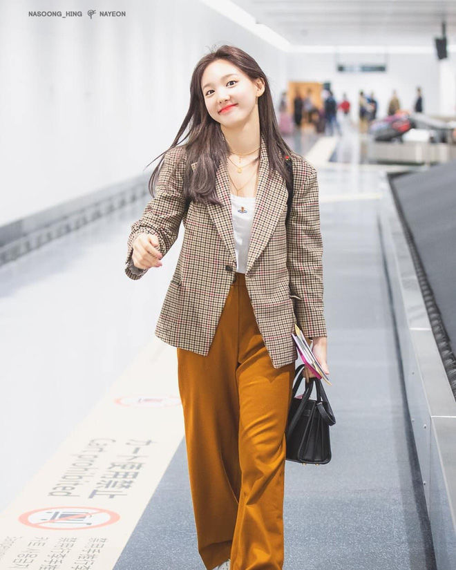 Bắt trend qua những items được sao Hàn lăng xê nhiều nhất