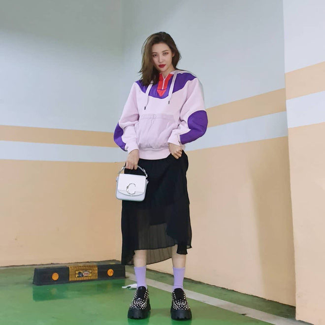 Bắt trend qua những items được sao Hàn lăng xê nhiều nhất
