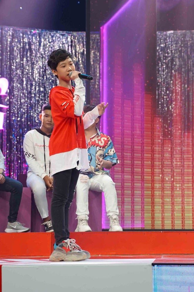 Cậu bé Thị Mầu phổng phao, vỡ giọng sau 4 năm đăng quang Got Talent