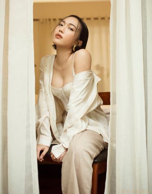 Chi Pu bắt trend ton sur ton, Miu Lê khoe vòng eo không chút mỡ thừa