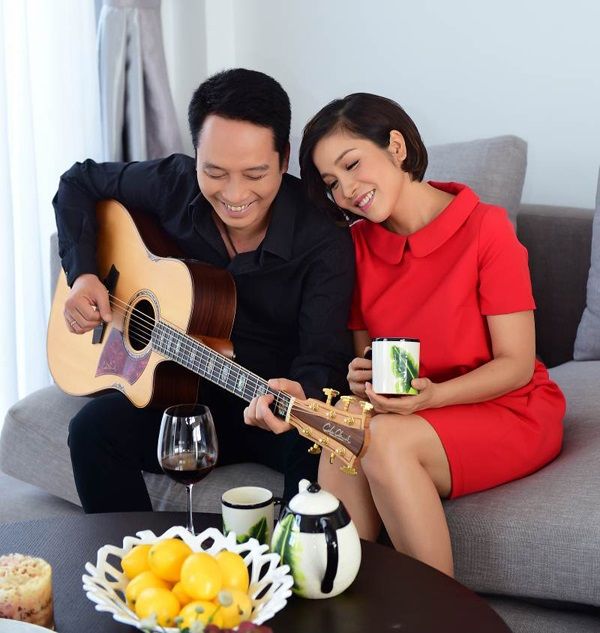 Có kiểu tình yêu trong showbiz lâu bền đánh đổi bằng nỗ lực vun vén