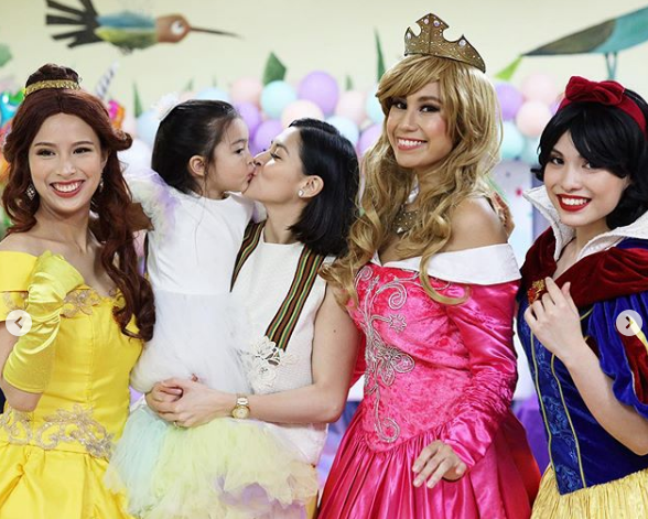 Con gái Marian Rivera cực đáng yêu trong tiệc sinh nhật sớm tại trường
