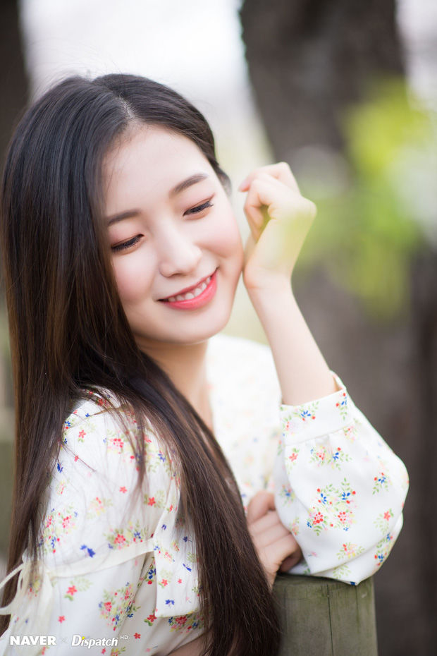 Dahyun (TWICE) và dàn idol sở hữu mắt cười một mí đẹp lạ