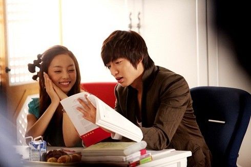 Dàn sao City Hunter sau gần 10 năm: Goo Hara mãi mãi ra đi ở tuổi 28
