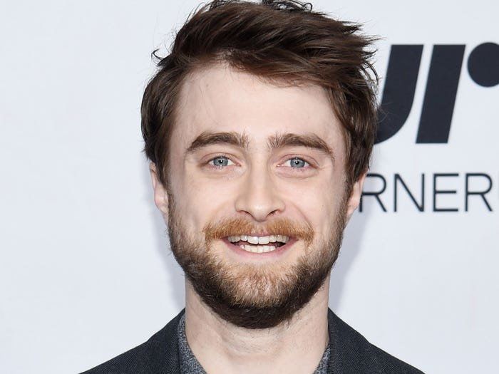 Dàn sao Harry Potter sau 18 năm: Nam chính Daniel dậy thì thất bại