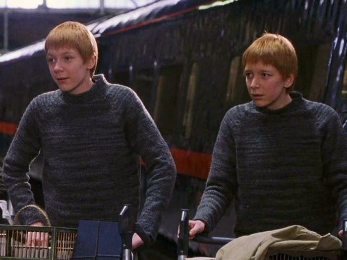 Dàn sao Harry Potter sau 18 năm: Nam chính Daniel dậy thì thất bại