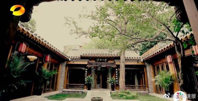 Dàn sao Tể tướng Lưu Gù sau 23 năm: Hòa Thân sống xa hoa bên vợ trẻ