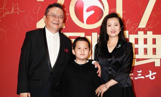 Dàn sao Tể tướng Lưu Gù sau 23 năm: Hòa Thân sống xa hoa bên vợ trẻ